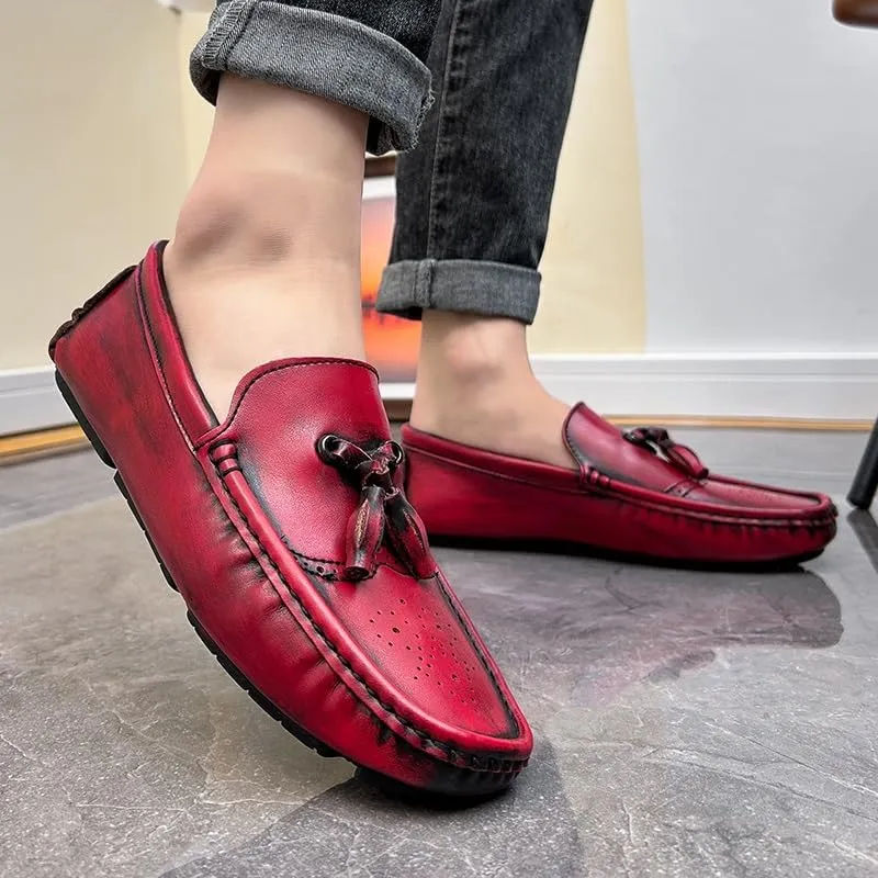 New Loafers for Men Round Toe Vegan Leather Brogue Embossed with Tassel Driving Loafers Anti-Slip Flexible Flat Heel Party Classic Slip On