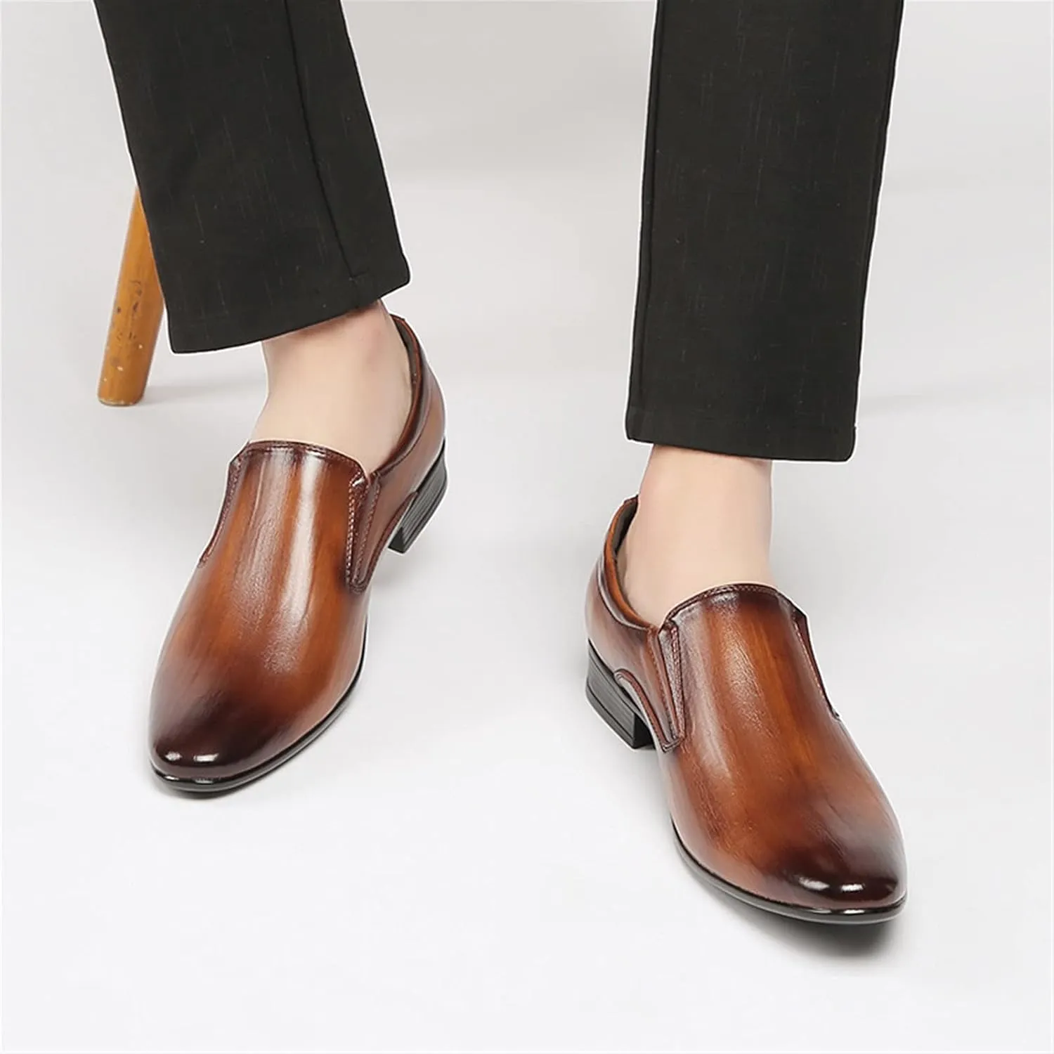 New Men's Loafers Burnished Toe Venetian Loafers Vegan Leather Slip Resistant Flat Heel Anti-slip Wedding Slip-ons