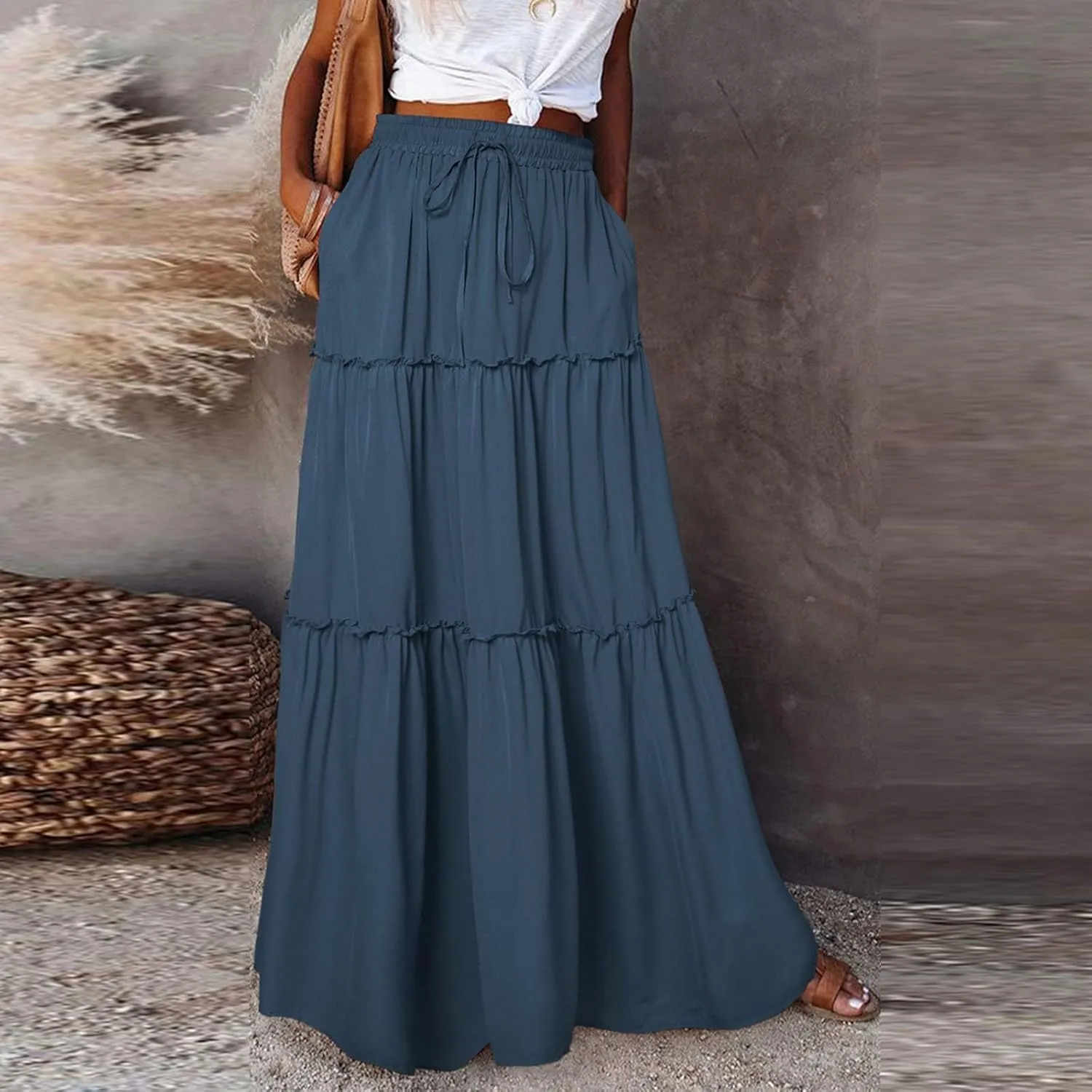 Women's 2025 Summer Boho Maxi Skirt Floral Print High Waisted Vacation Outfit - Flowy Beach Skirt with Pockets