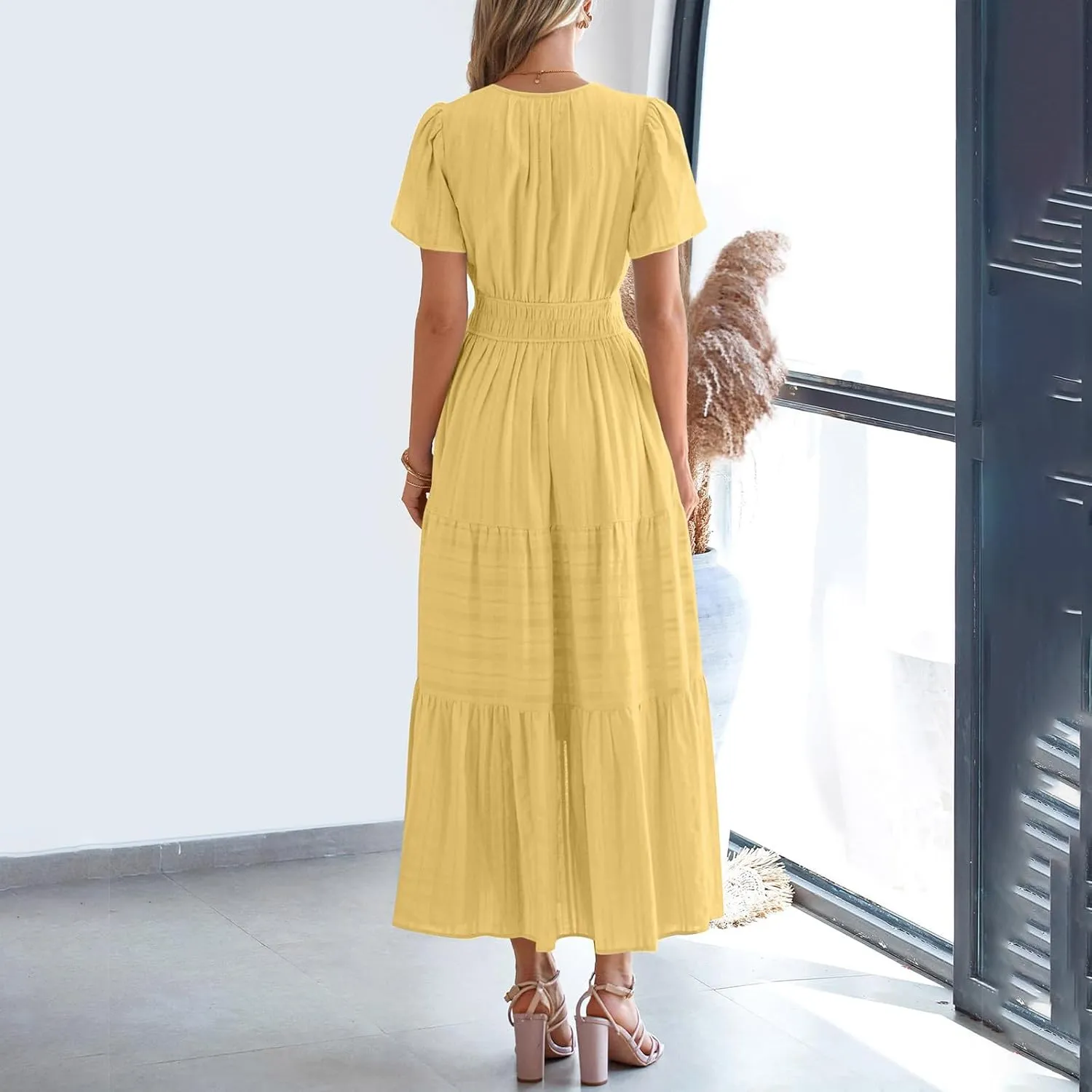 Womens 2025 Summer Casual Midi Dresses Casual Short Sleeve V Neck Elastic Waist Boho Beach Dress with Pockets