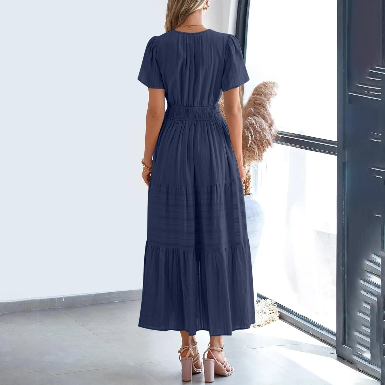 Womens 2025 Summer Casual Midi Dresses Casual Short Sleeve V Neck Elastic Waist Boho Beach Dress with Pockets