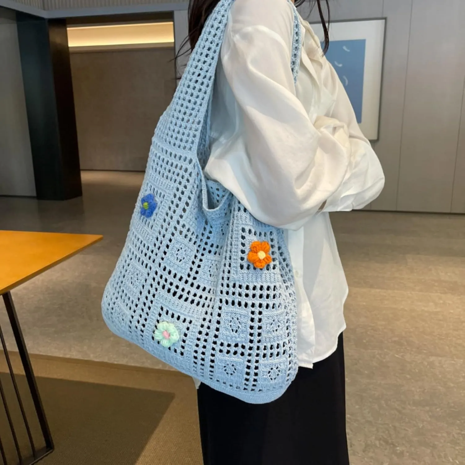 Women's Fashionable Woven Bucket Bag-Commuter Crossbody Bag with Comfortable Strap, Parties,Travel & Work